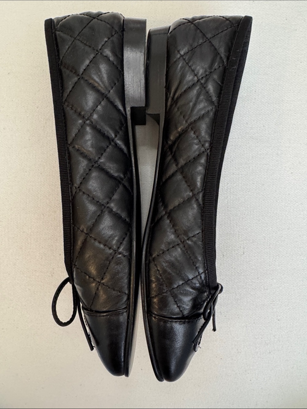 Chanel Aged Calfskin Quilted Cap Toe Ballerina Flats Black NIB 36.5 - Picture 3 of 8